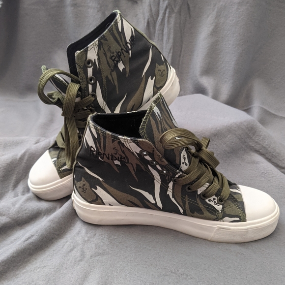 RipNdip camo cat high top sneakers - Picture 2 of 6